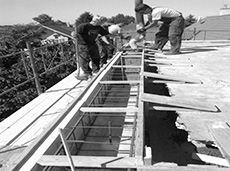 Rodinné domy - Rekonštrukcia plochej strechy a fasády